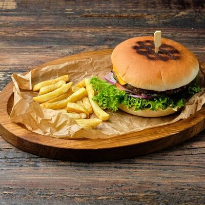 Чизбургер в BARak O’Mama по цене 490 ₽