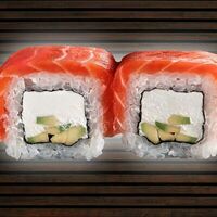 Ролл Big Филадельфия с авокадо в Большой и маленький ролл