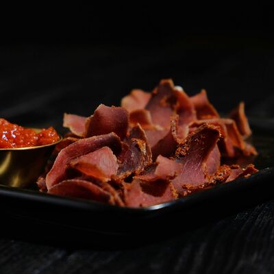 Бастурма из говядины в Крафтер по цене 900 ₽