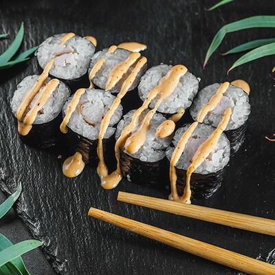 Ролл с курицей в Maki Family по цене 119