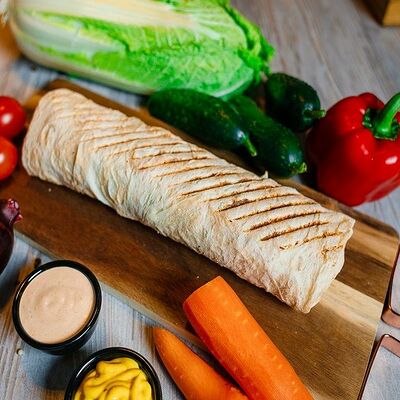 Шаурма из свинины в Бурум по цене 360 ₽