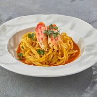 Паста с камчатским крабом в Come Mode Cafe