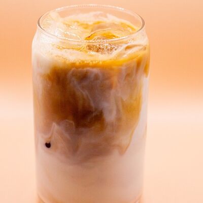 Холодный латте в Диалог по цене 329 ₽