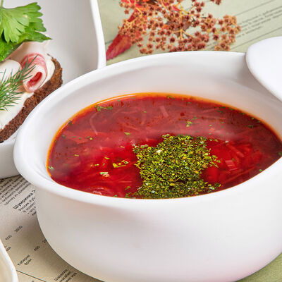 Фирменный борщ от Шефа в М2 Органик Клуб Патриаршие по цене 960 ₽