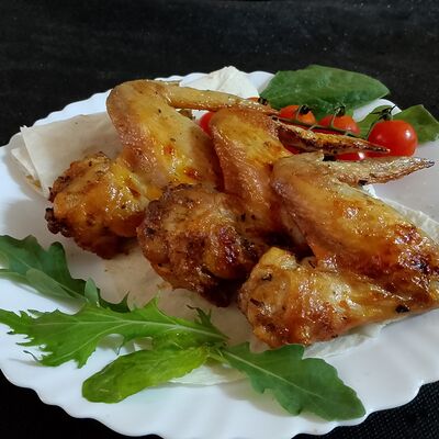Шашлык Куриное крылышко в Мясо на углях по цене 550 ₽