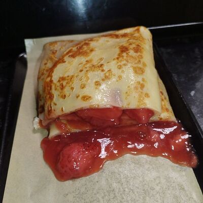 Блин Клубника в Блинная по цене 300 ₽