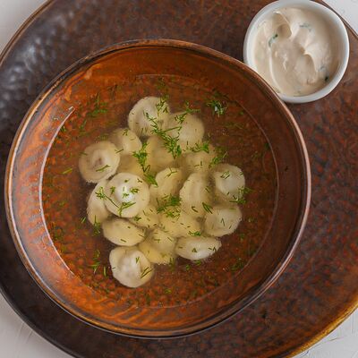 Кияу пельмене с авторским соусом сюзьмав Мархаба Халяль по цене 660 ₽