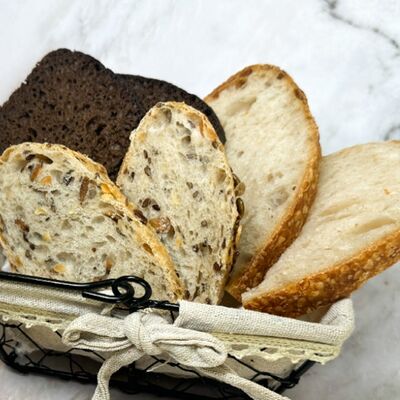 Хлебная корзина в The Brasserie по цене 170 ₽