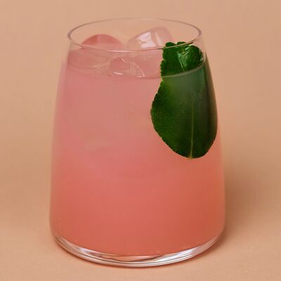 Лимонад Земляника-личи в Kalabasa по цене 663 ₽