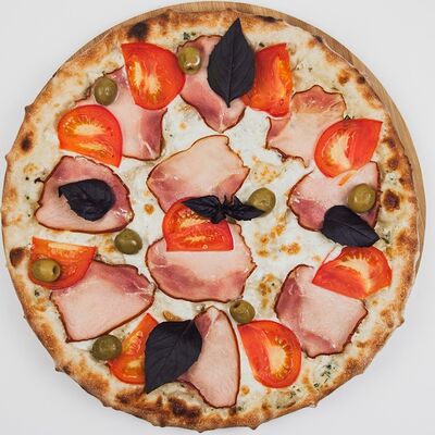 Пицца Прошутто в Anima Pizza по цене 850 ₽