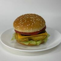 Куриный чизбургер стандартный в Наша пицца