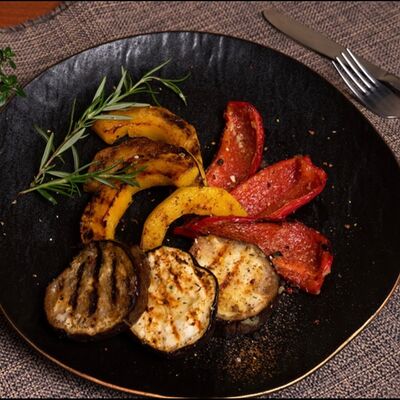 Овощи на гриле в Огонек по цене 425 ₽