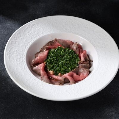 Оливье с ростбифом в Everest continental по цене 1100 ₽