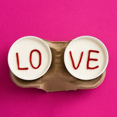 Cake to go Love в Клубника в шоколаде по цене 1180 ₽