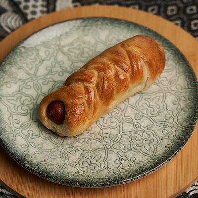 Сосиска в тесте в Кафе халяль по цене 60 ₽