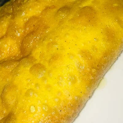 Чебурек с абрикосовым джемом М в Cheburek по цене 180 ₽