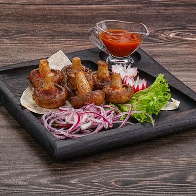 Шампиньоны на углях в ШАШЛЫКС ДЫМКОМ по цене 450 ₽