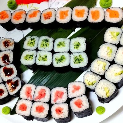 Супермаки сет в Пицца Рак и Суши по цене 1400 ₽