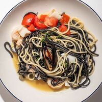 Спагетти с морепродуктами по-лигурийски в Semplice