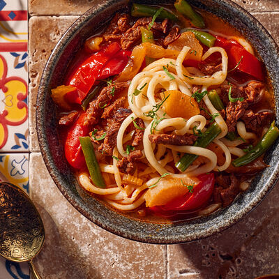 Уйгурский лагман с говядиной в Plov&Go по цене 360 ₽