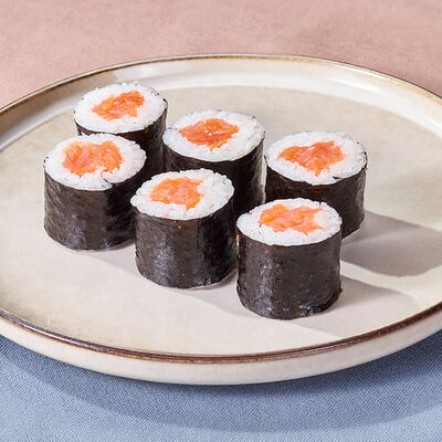 Ролл с лососем (мини) в Spoke по цене 389 ₽