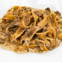Тальятелле в сливочно-трюфельном соусе в Osteria Amici