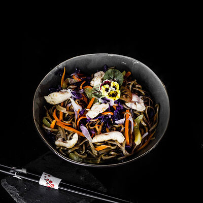 Вок соба с овощами в SushiShop51 по цене 365 ₽