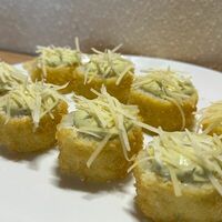 Темпура Цезарь с курицейв RokaKitchen