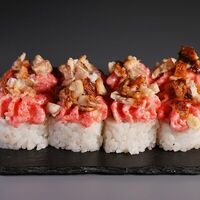 Изу в Chicken & Roll