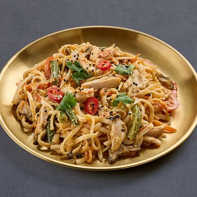 Wok Удон Том Ям с курицей в Нагамаки по цене 550 ₽