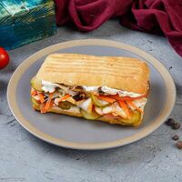 Деревенский с куриной грудкой в Cofan European kitchen & Cofanori Asian bistro