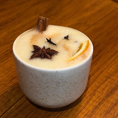 Апельсиновый глинтвейн в Мистер Сэндвич coffee rest по цене 445 ₽