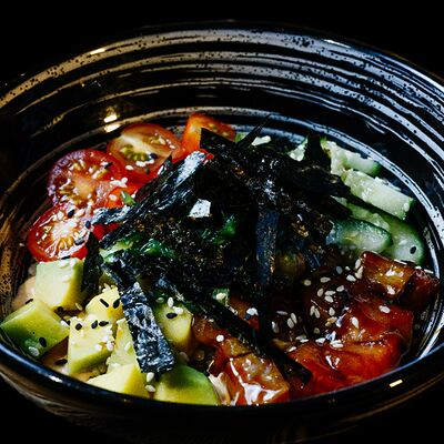 Поке с лососем в Asian Eat по цене 539 ₽