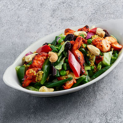 Теплый салат с куриным филе в Tandoor по цене 820 ₽