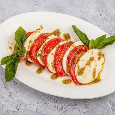 Капрезе в Наше место по цене 440 ₽