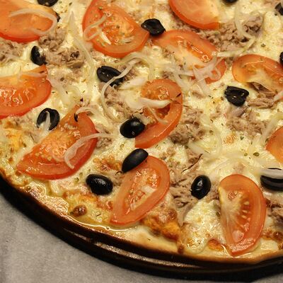 Пицца Тунец в Pizza House по цене 1290 ₽