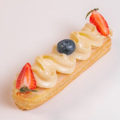 Эклер Ванильный без сахара в Особенный Наполеон Кондитерская по цене 380