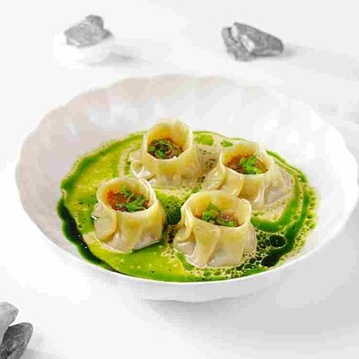 Вонтоны с говядиной куриму в Филадельфия по цене 479 ₽