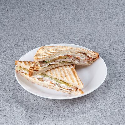 Сэндвич с куриным филе Макси в Европа по цене 230 ₽