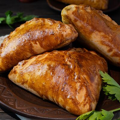 Треугольник в Шаурма №1 на углях по цене 140 ₽