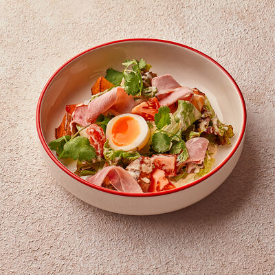 С тамбовским окороком в Хачапури Выпечка и Вино по цене 580 ₽