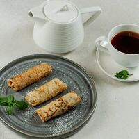 Блинчики с кубанским творогом и изюмом в Balance cafe