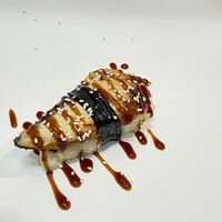 Суши Угорь в SUSHI WOW