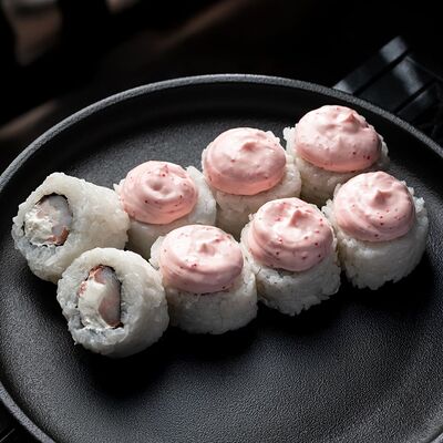 Ролл Лава с креветкой в Густо & Пряно по цене 518 ₽