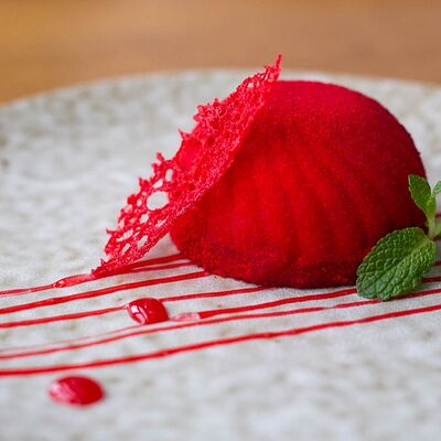 Малиновый соблазн в Дюшес по цене 495