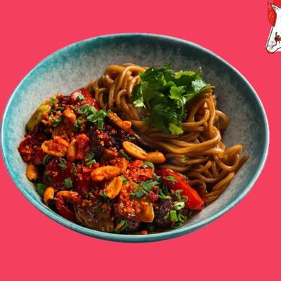 Лапша со свининой кимчив Ramen bar xChina new boys по цене 650 ₽