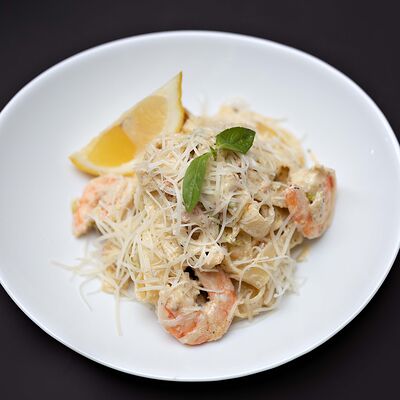 Паста с морепродуктами в Rancho по новому по цене 775 ₽