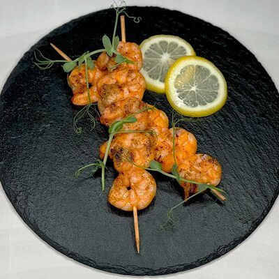 Шашлычок из креветок в Сто друзей по цене 990 ₽