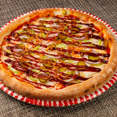 Пицца Курица BBQ в YUMMY по цене 820 ₽