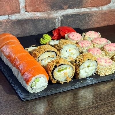 Сет Премиум в Sushi Go по цене 1308 ₽